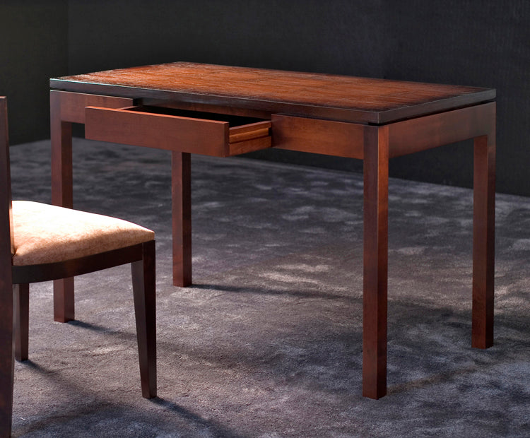Desk 00252