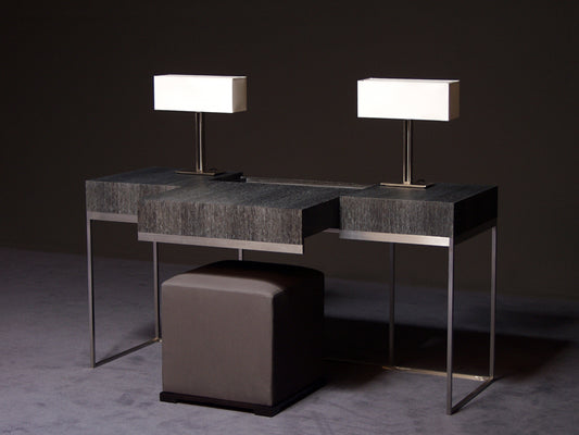 Desk 00253