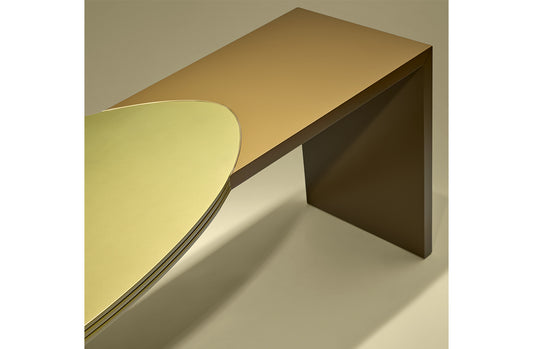 Desk 01802