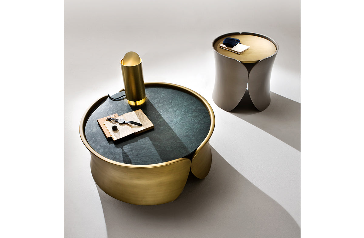 Table Collection 01992