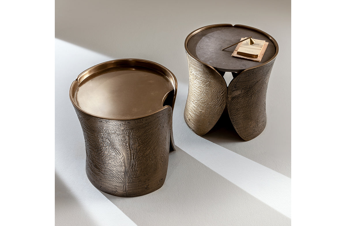 Table Collection 01992