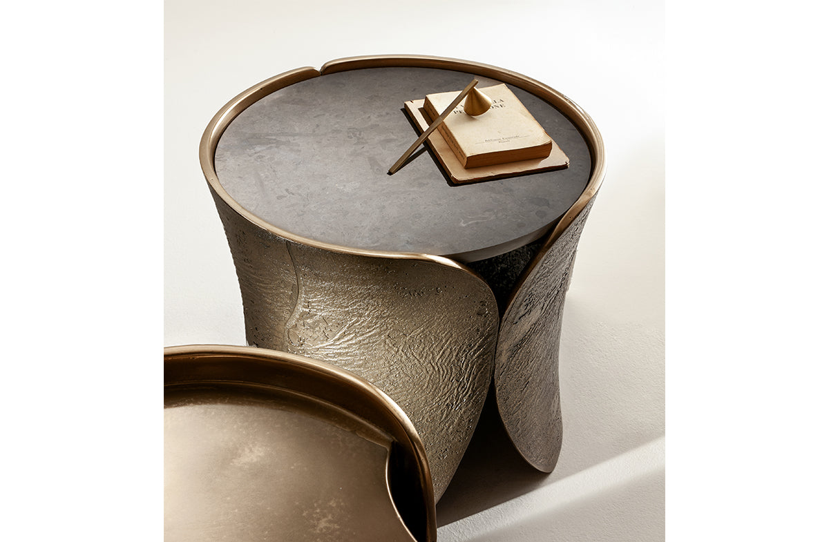 Table Collection 01992