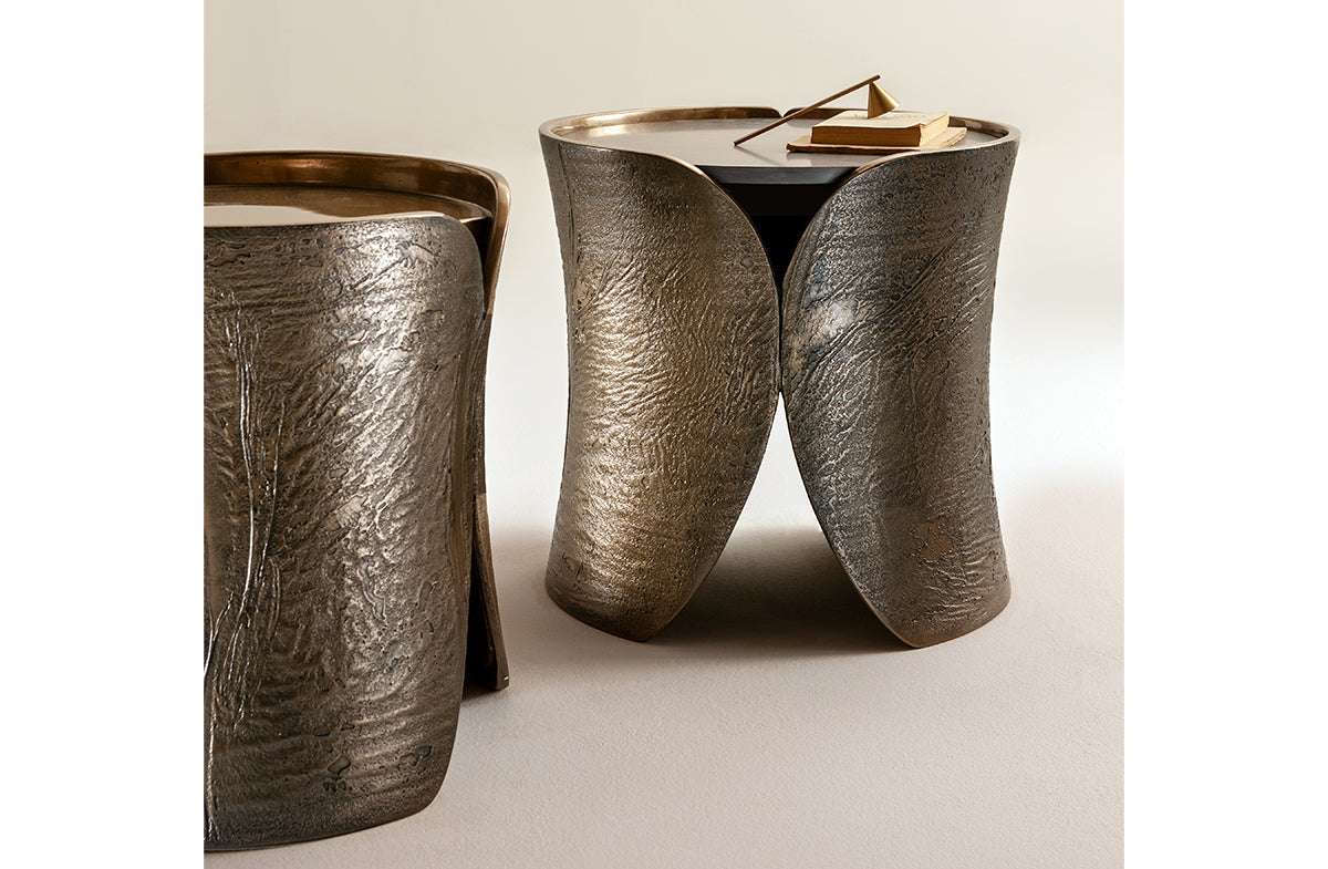 Table Collection 01992