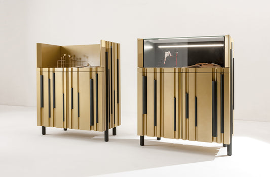 Cabinet 02011