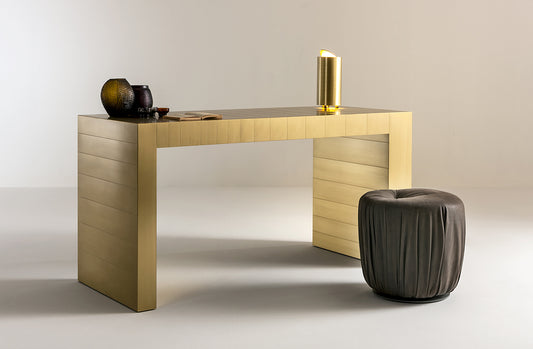 Dining Table 02009