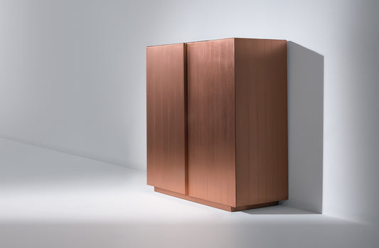 Cabinet 02047