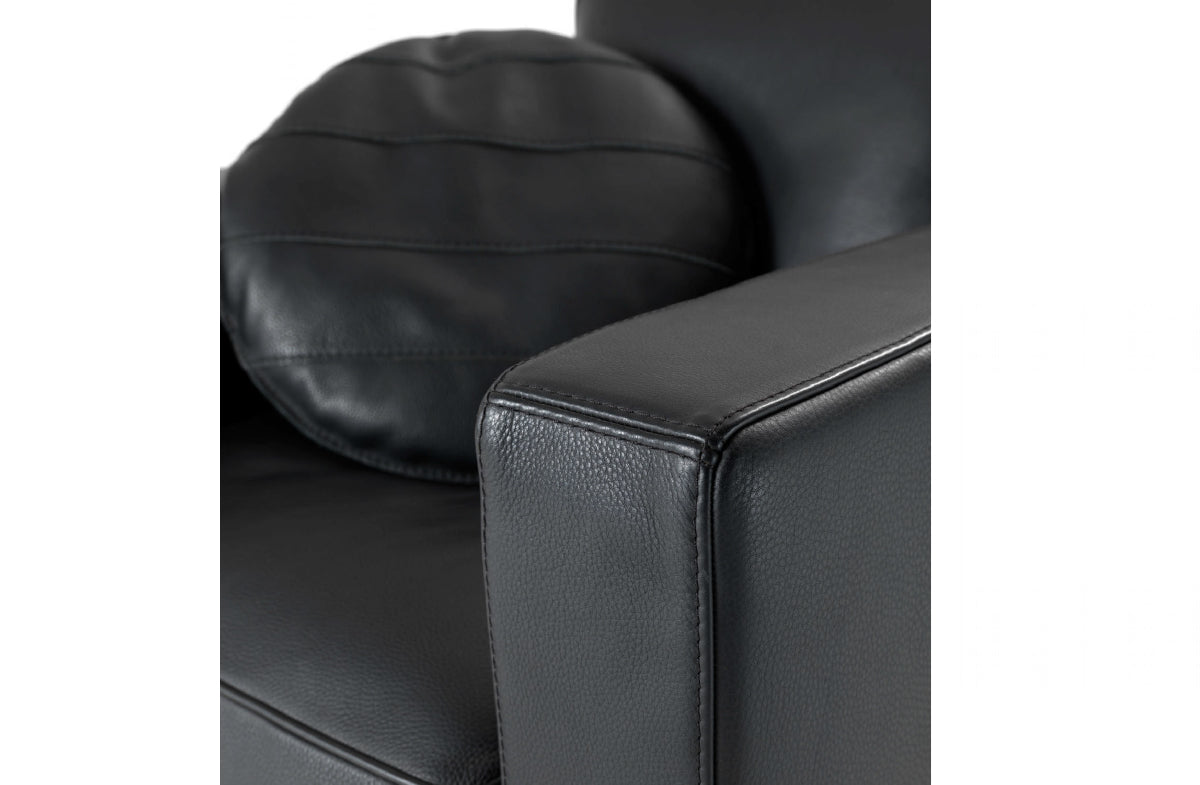 Armchair 02106