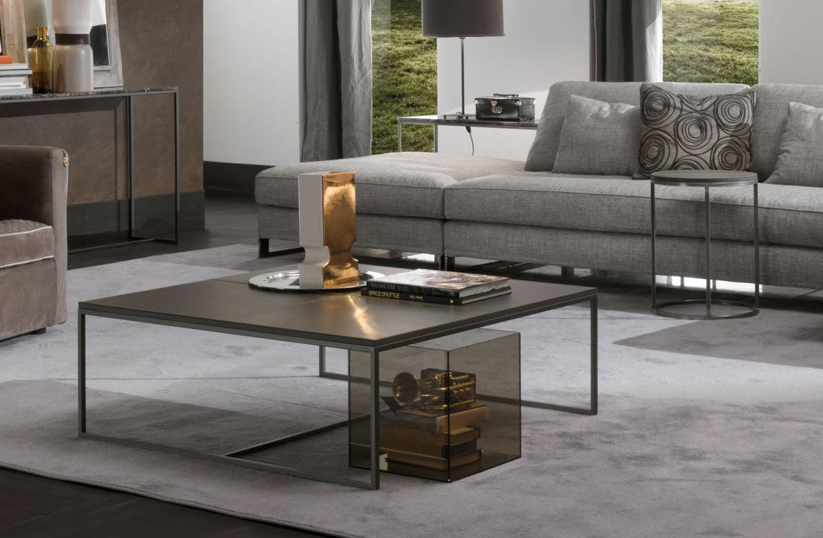 Table Collection 02281