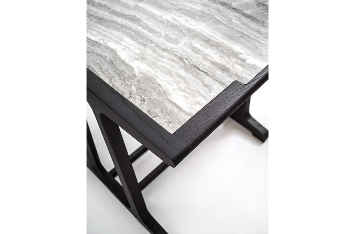 Table Collection 02296