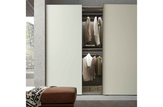 Wardrobe 03032