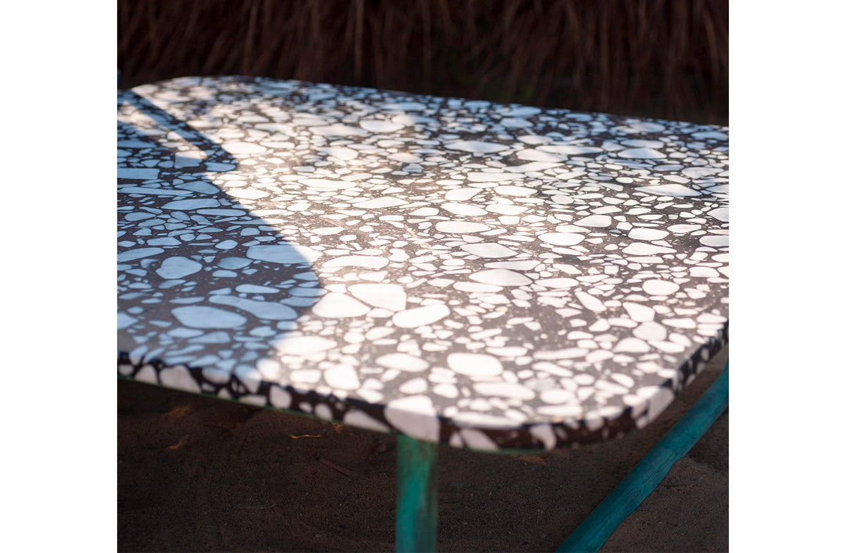 Outdoor Coffee Table 03747