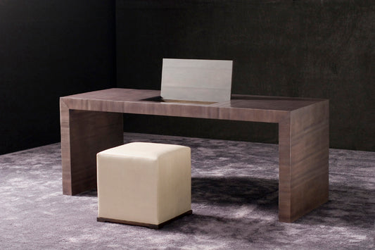 Desk 03957