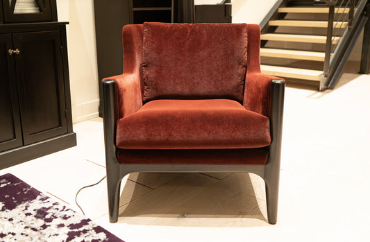 Armchair 04107 Floor Model