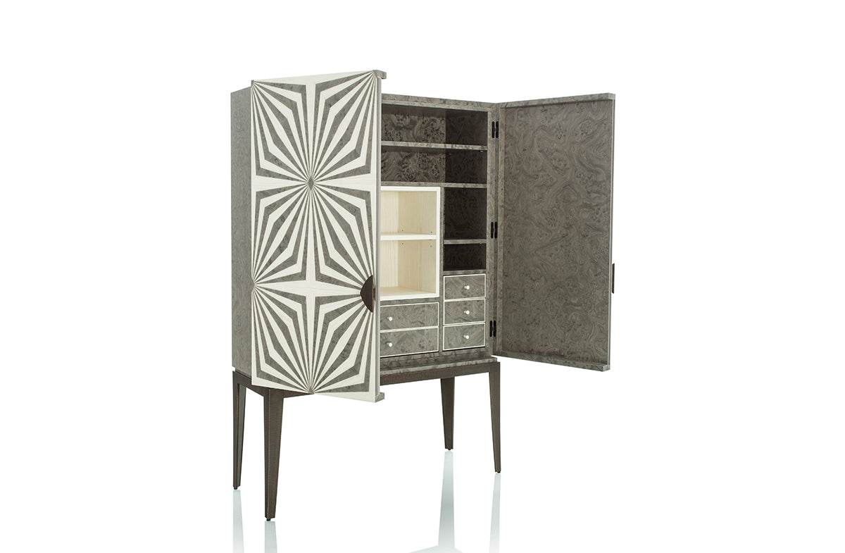 Cabinet 04268