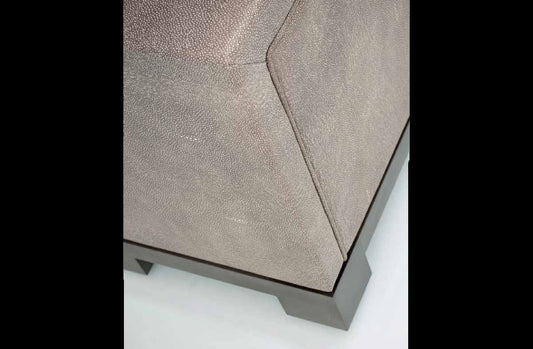 Nightstand 04362