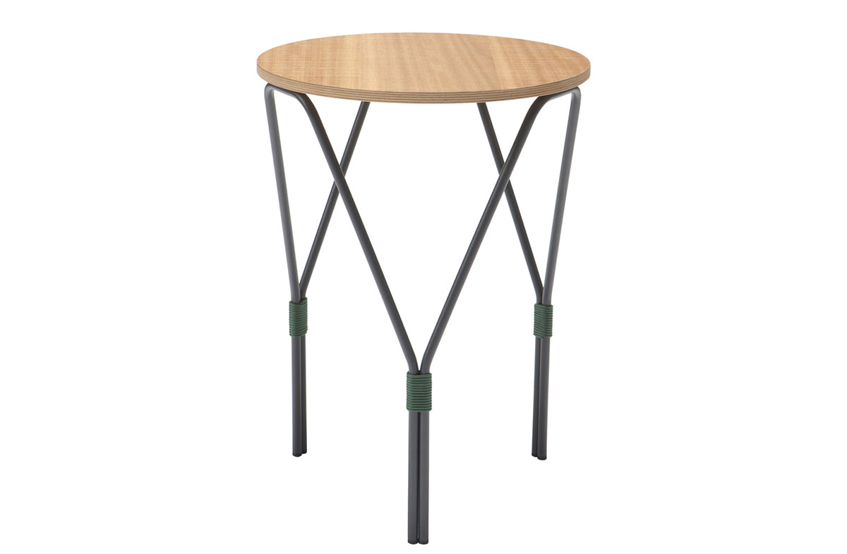Table collection 04526