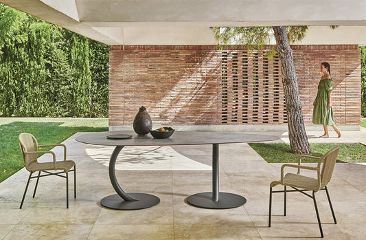 Dining Table 04635