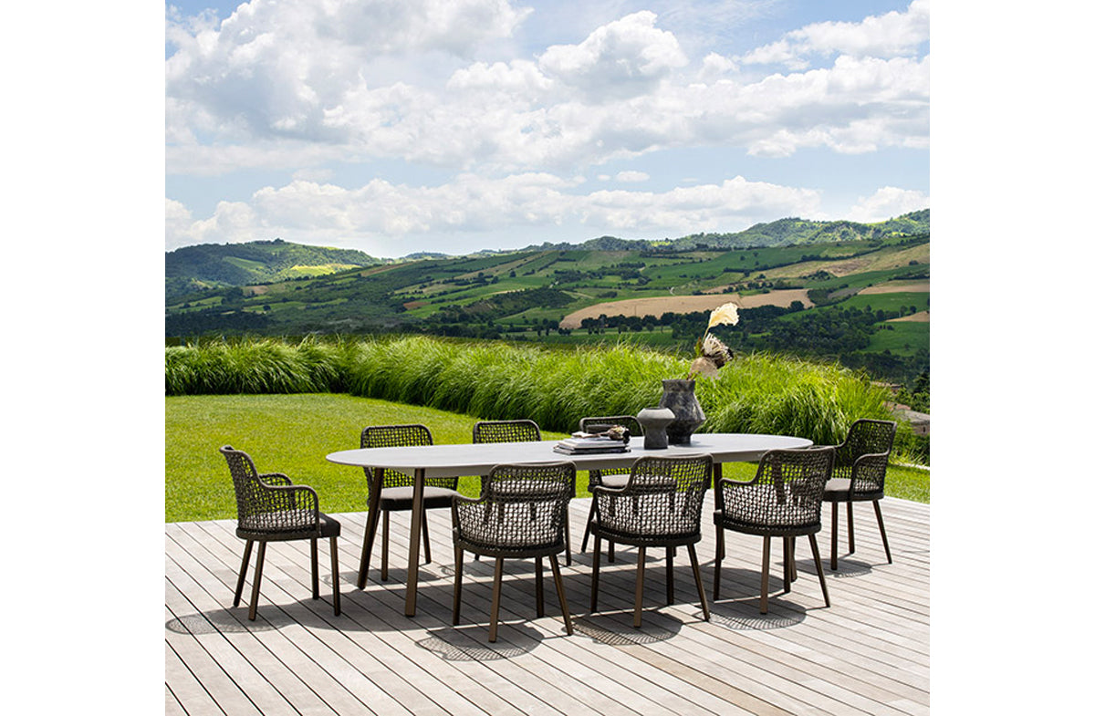 Outdoor Dining Table 04654