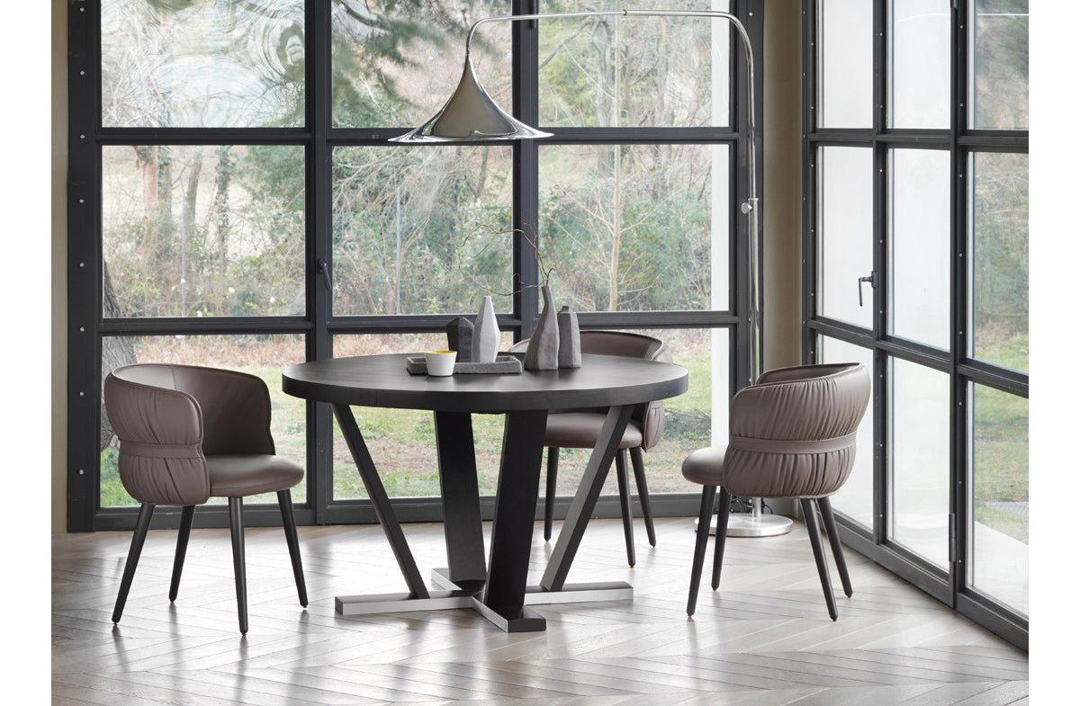 Extendable Table 04673