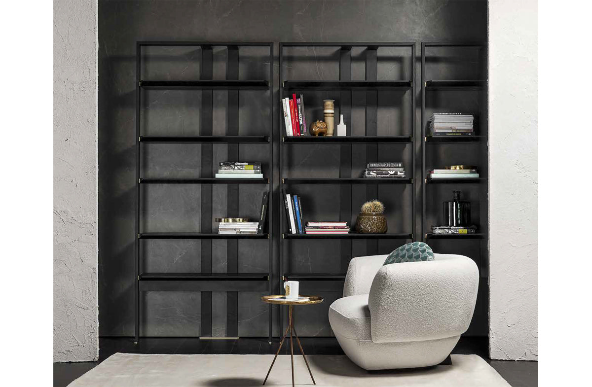 Bookcase 05318