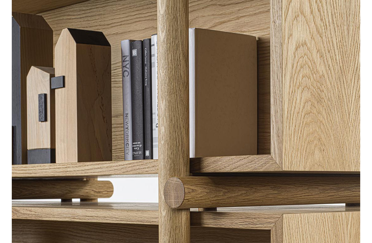 Bookcase 06089