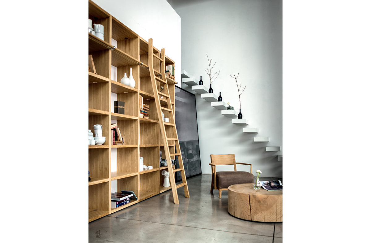 Bookcase 06623