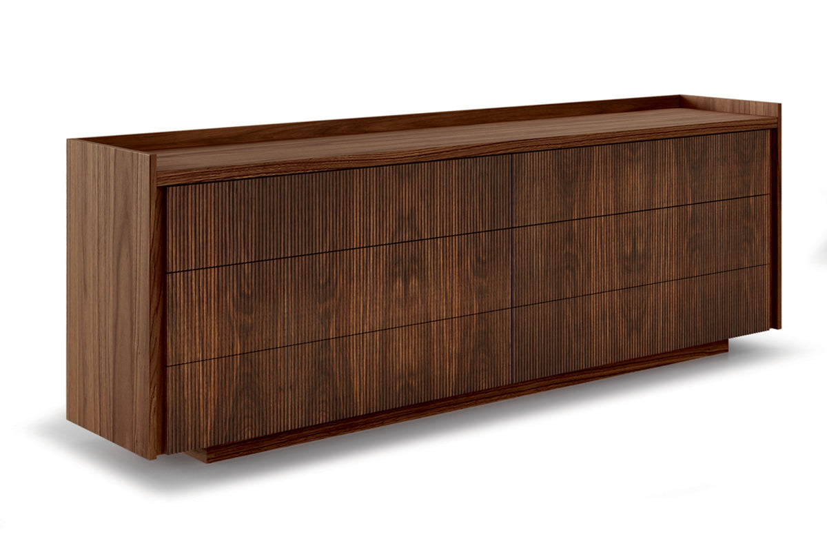 Dresser 06637