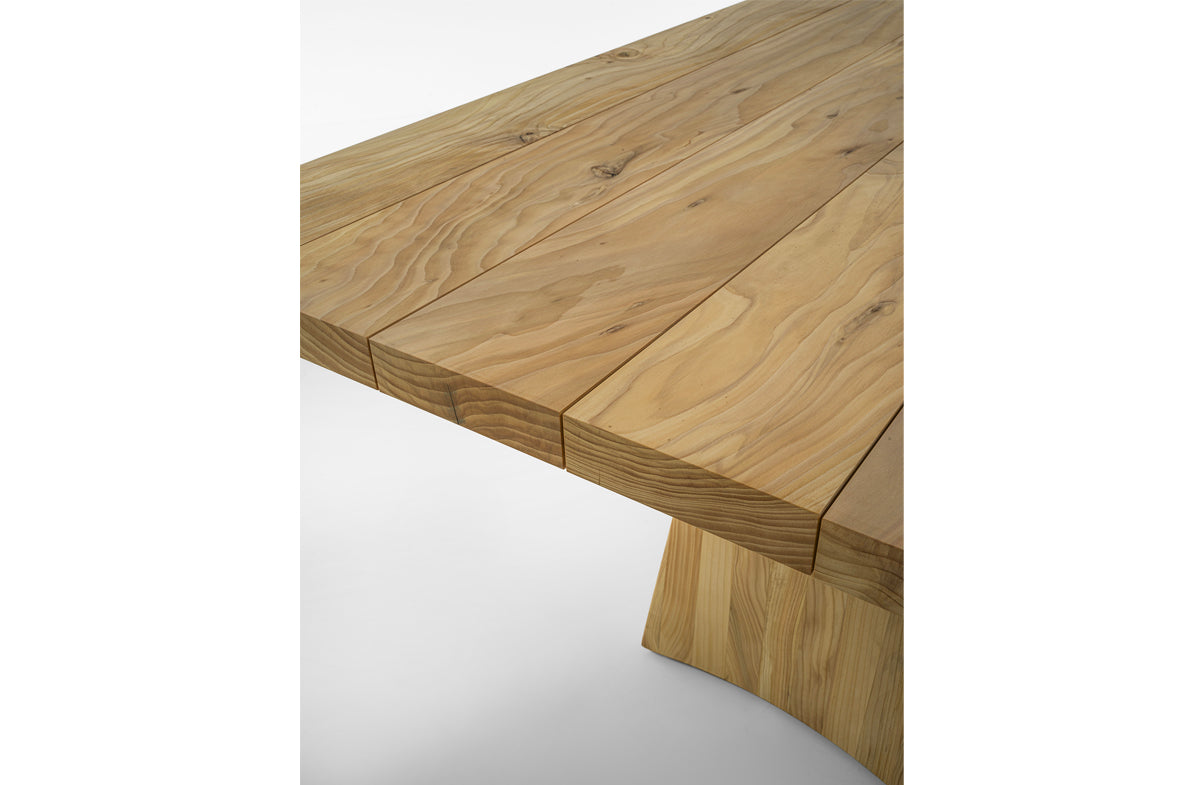 Outdoor Dining Table 06667