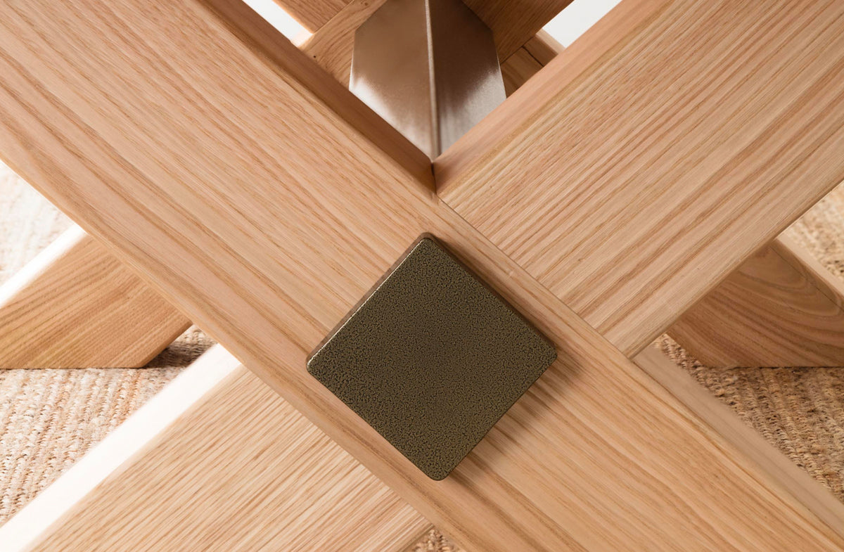 Dining Table 09181