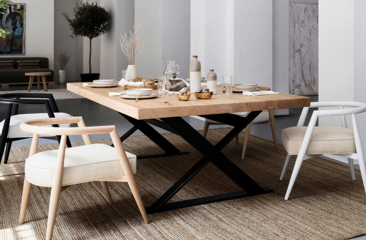 Dining Table 09185