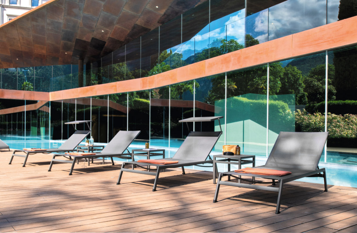 Outdoor Sunlounger 09470