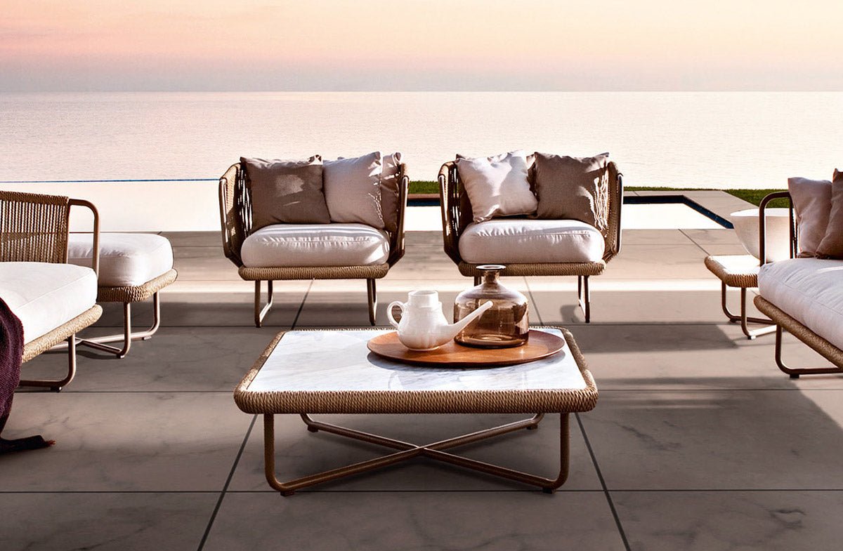 Outdoor Coffee Table  09496