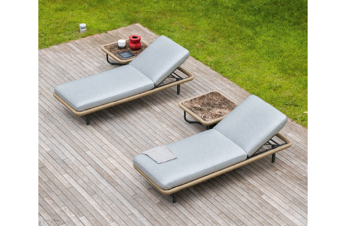 Outdoor Coffee Table  09496