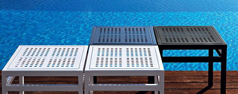 Outdoor Table Collection 09504