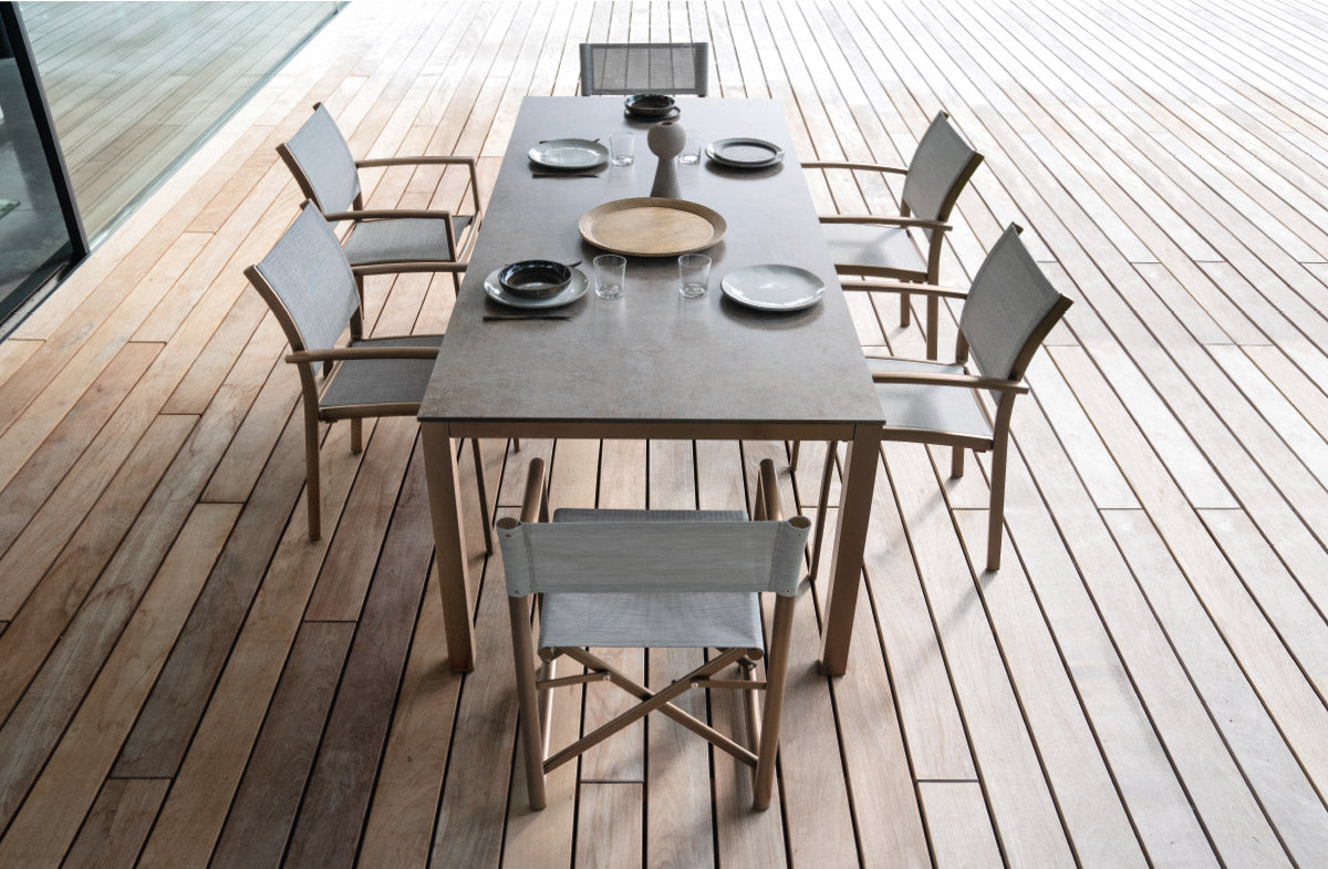 Outdoor Dining Table 09528