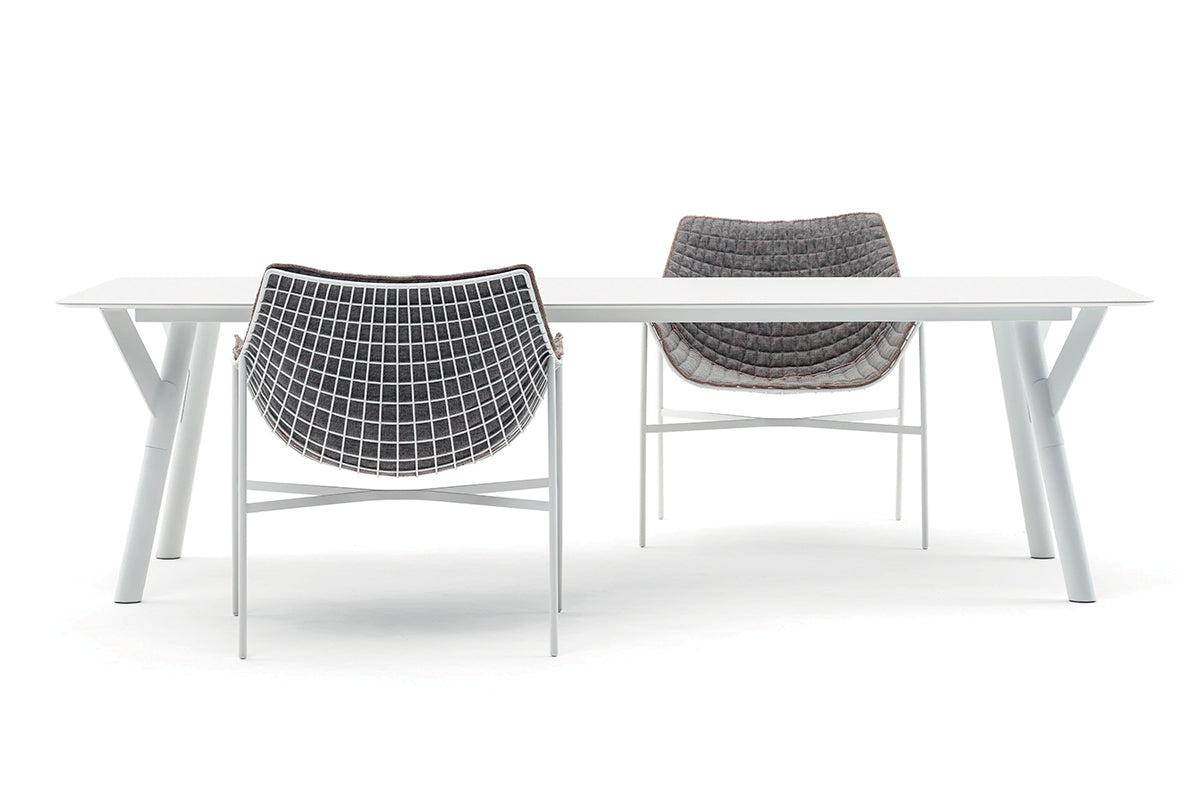 Outdoor Dining Table 09529