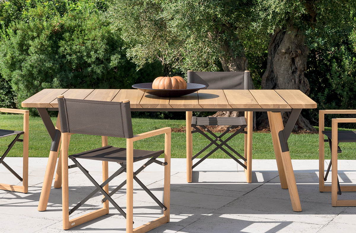Outdoor Dining Table 09529