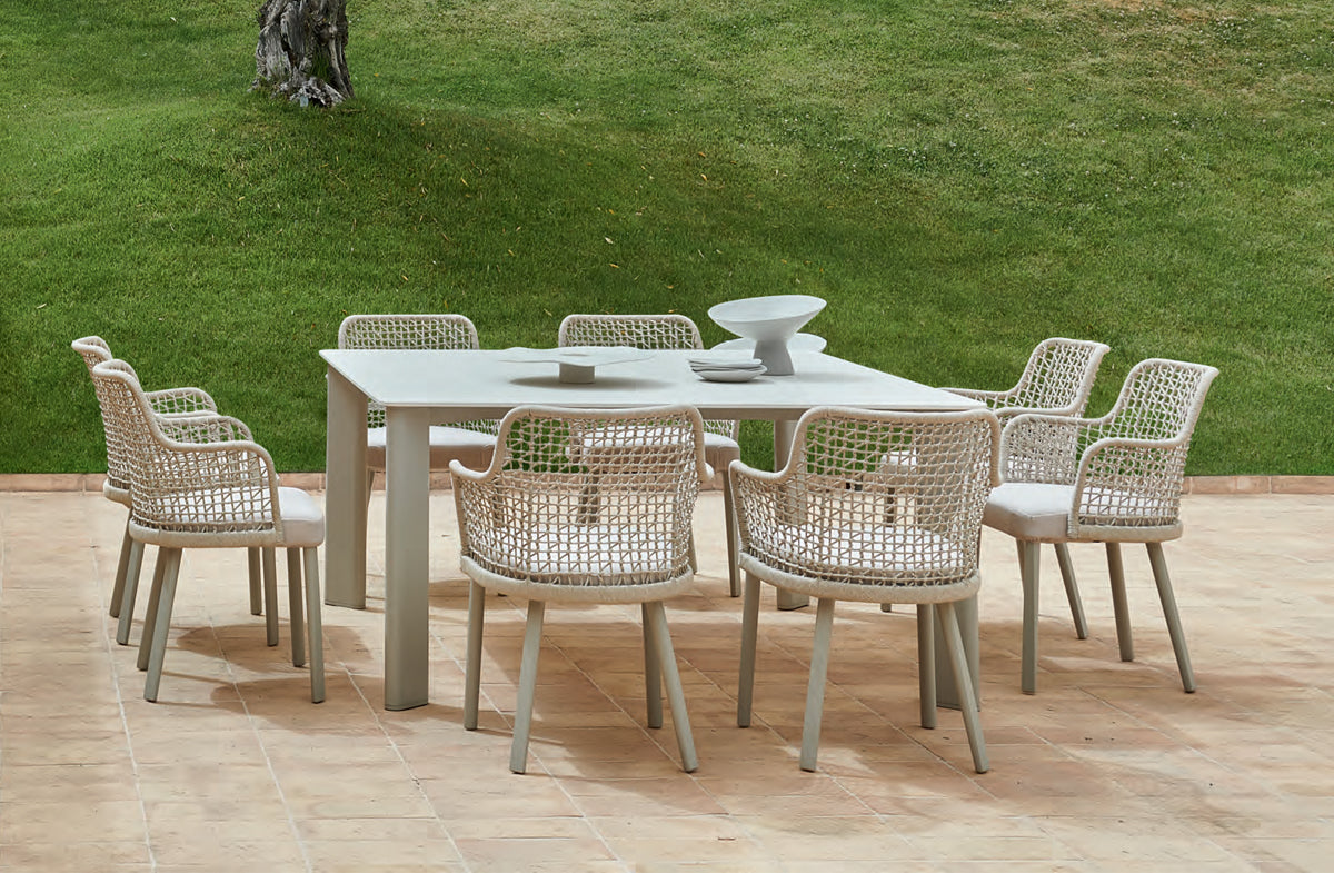 Outdoor Dining Table 09607