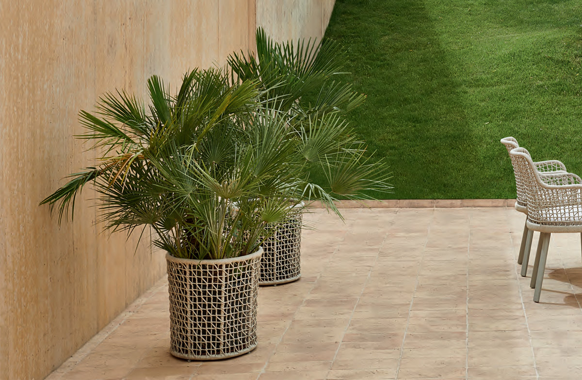 Outdoor Planter 09611