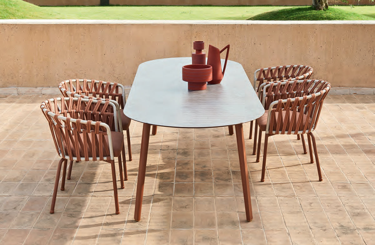 Outdoor Dining Table 09612