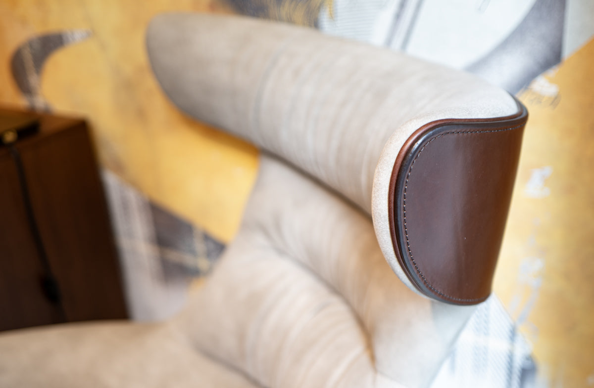 Armchair 10632 Floor Model