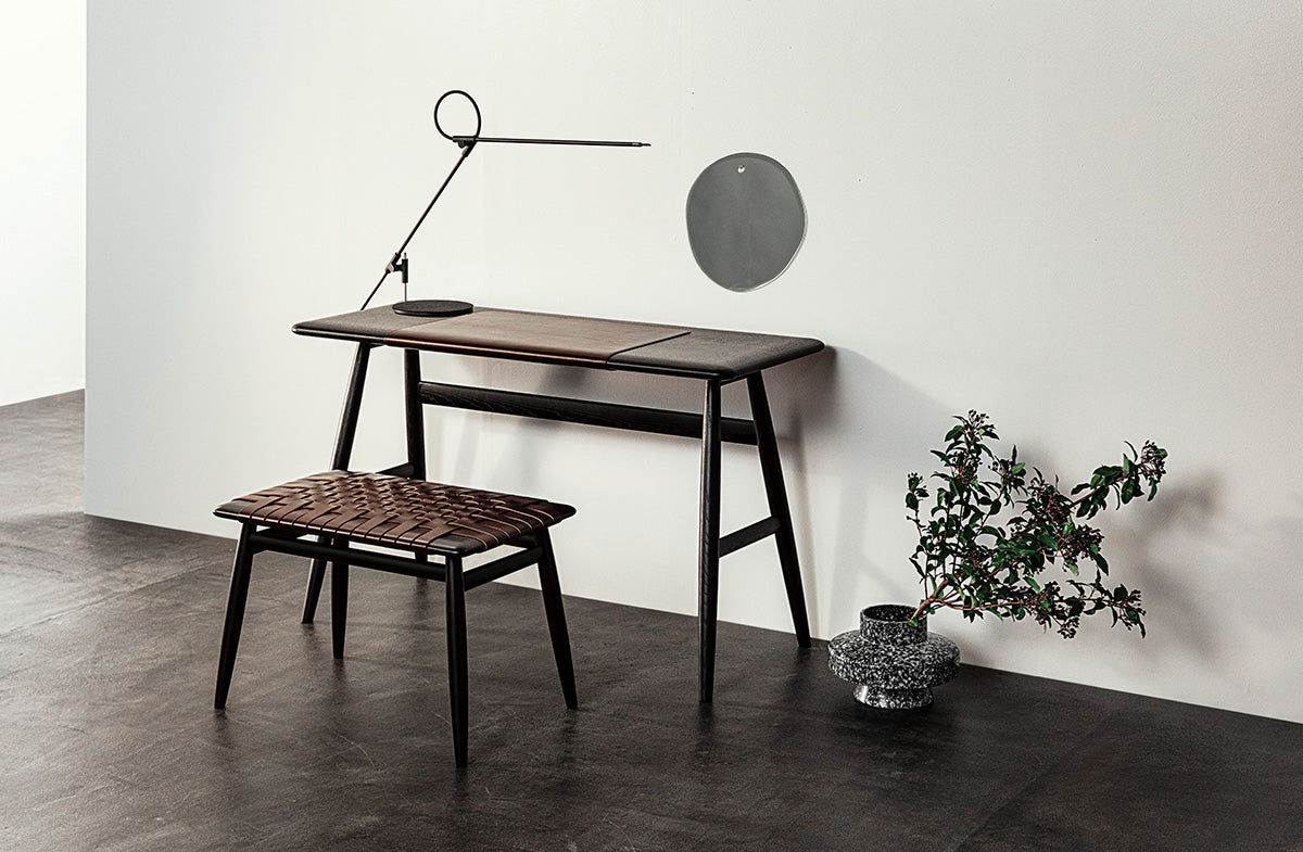 Desk 10654