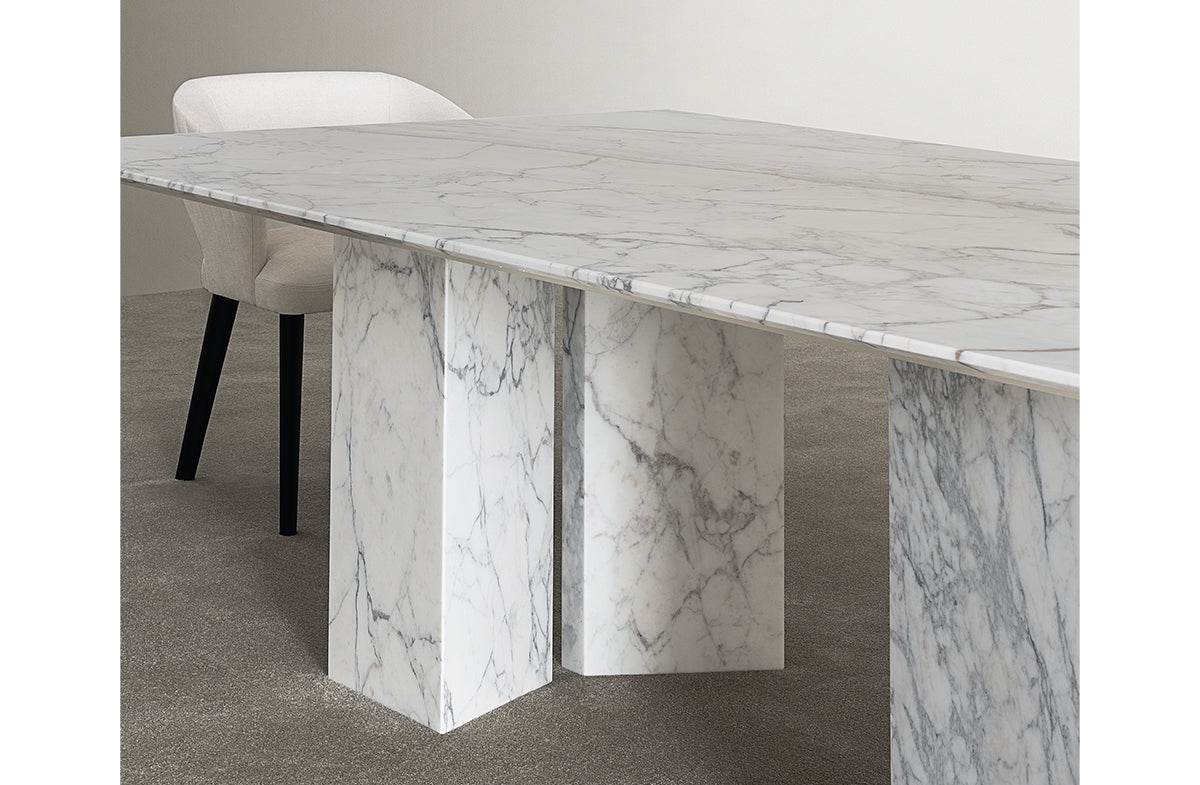 Dining Table 10910
