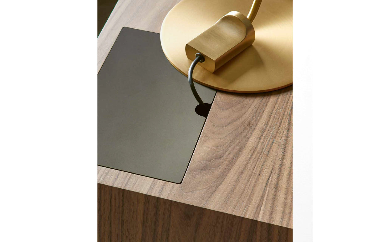 Desk 13670