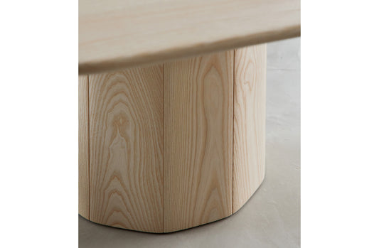 Conference Table 13902