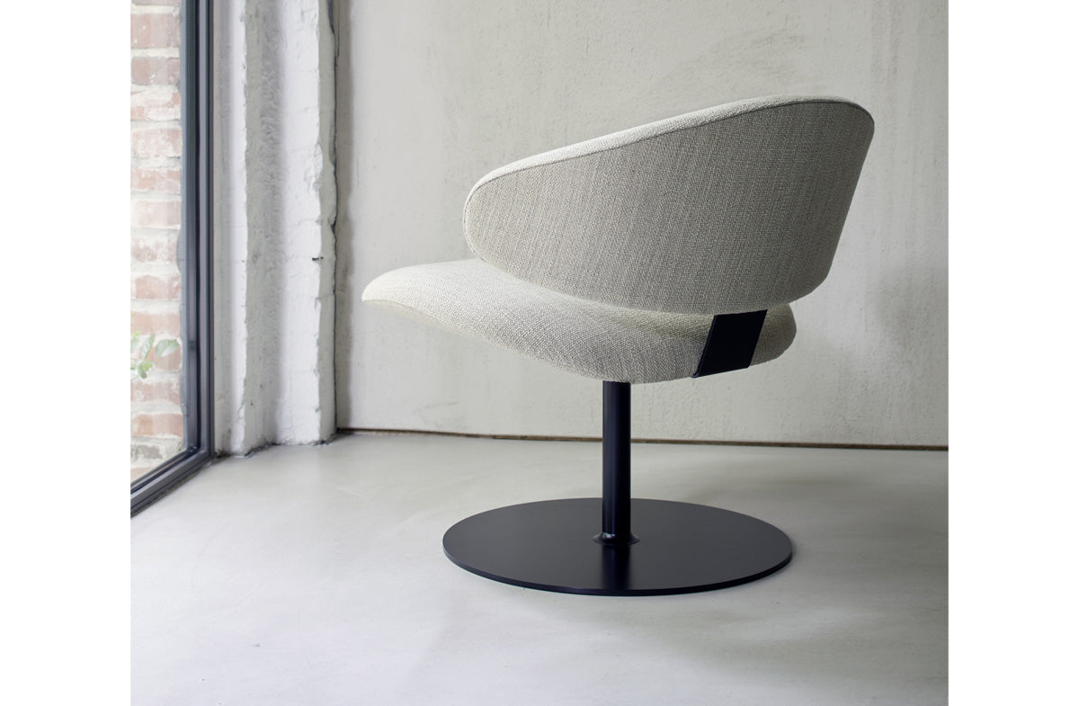 Armchair 13914