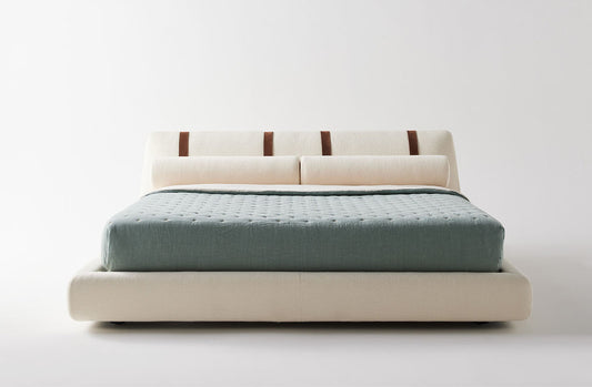Bed 15878
