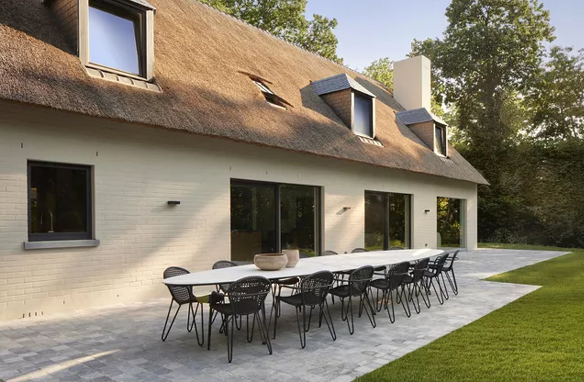 Outdoor / Indoor Dining Table 18305