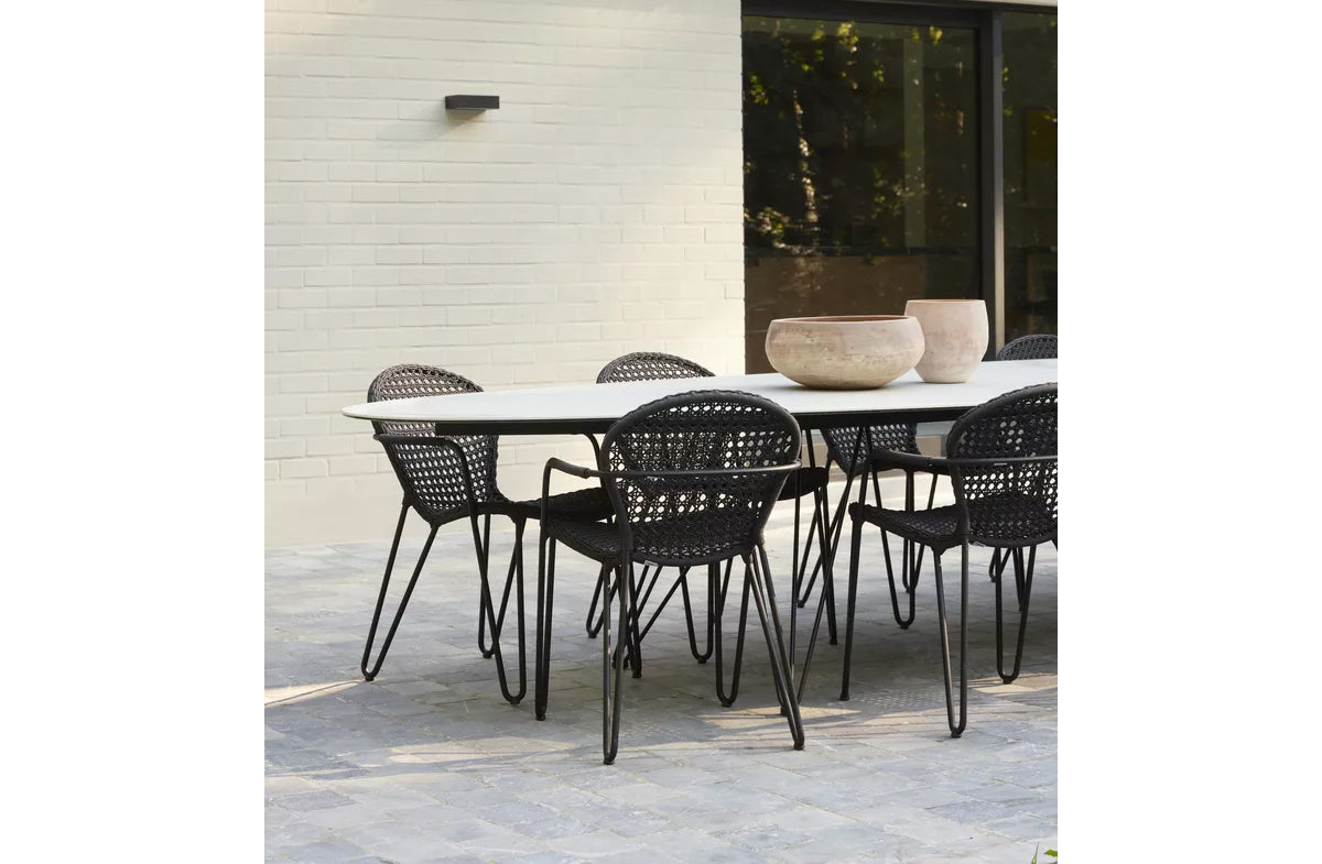 Outdoor / Indoor Dining Table 18305
