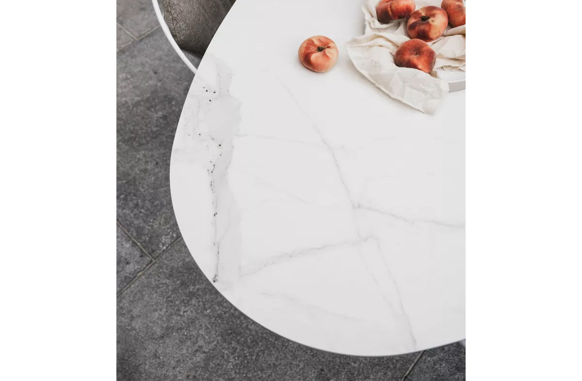 Outdoor / Indoor Dining Table 18305